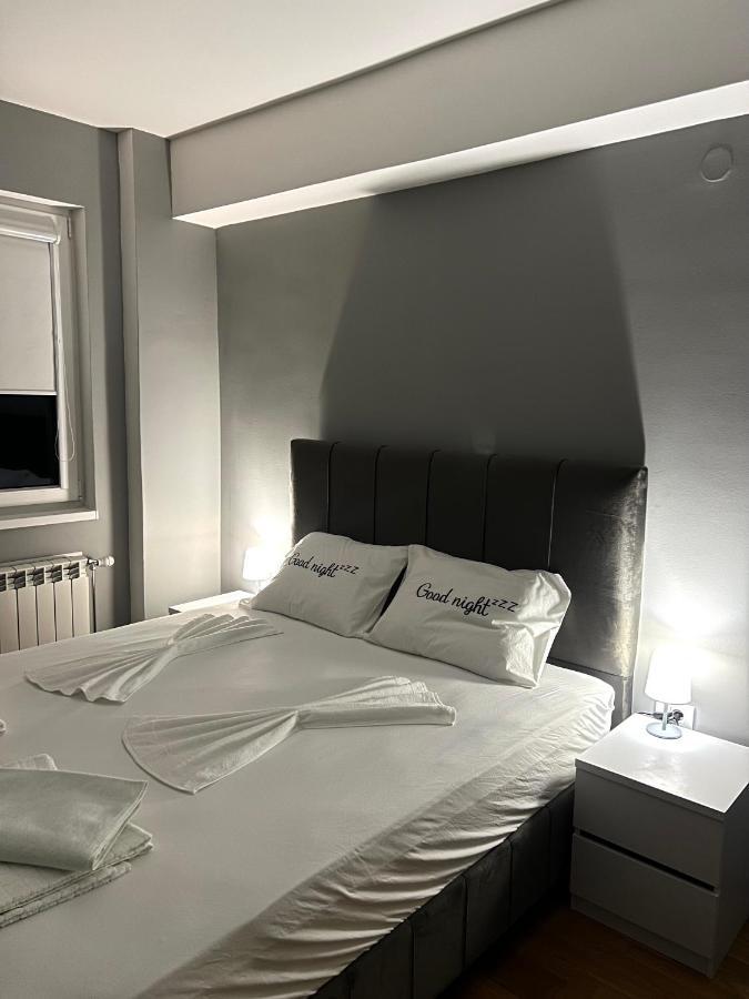 Aj Luxe Residence Σκόπια Εξωτερικό φωτογραφία