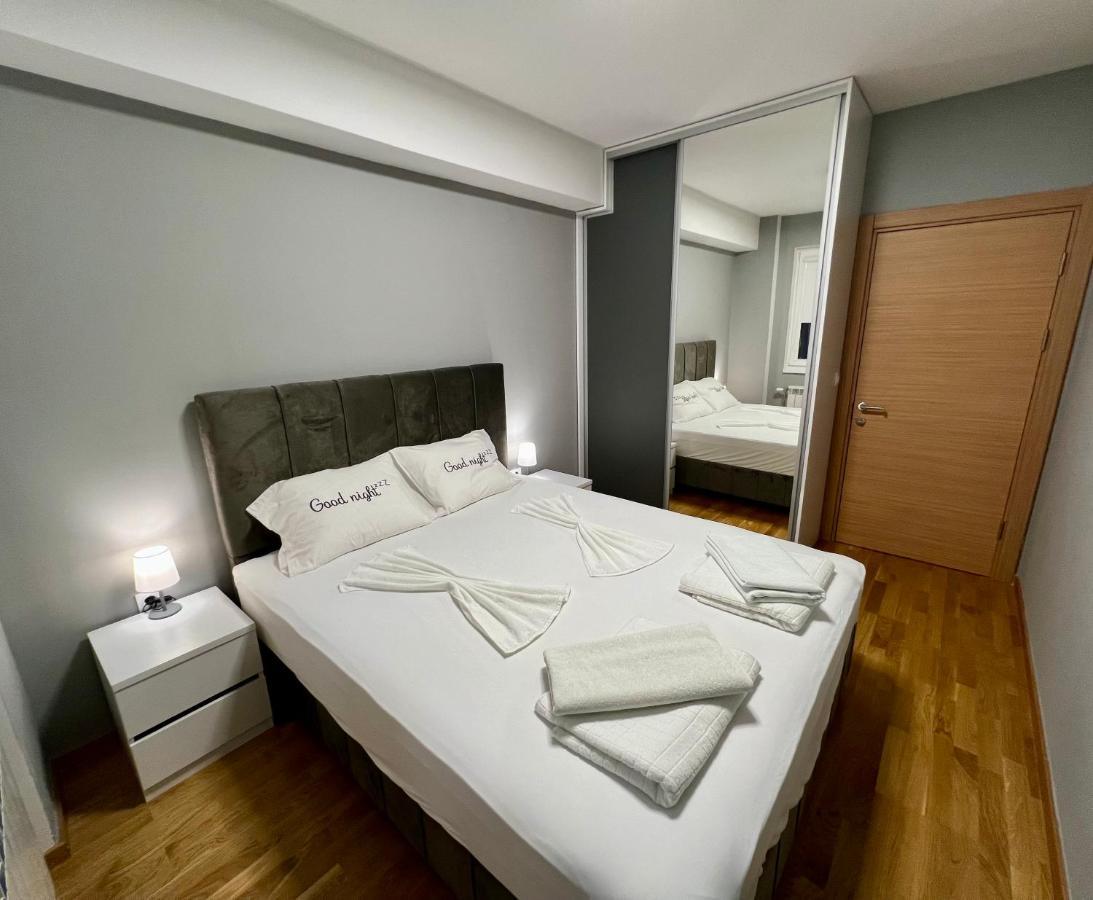 Aj Luxe Residence Σκόπια Εξωτερικό φωτογραφία