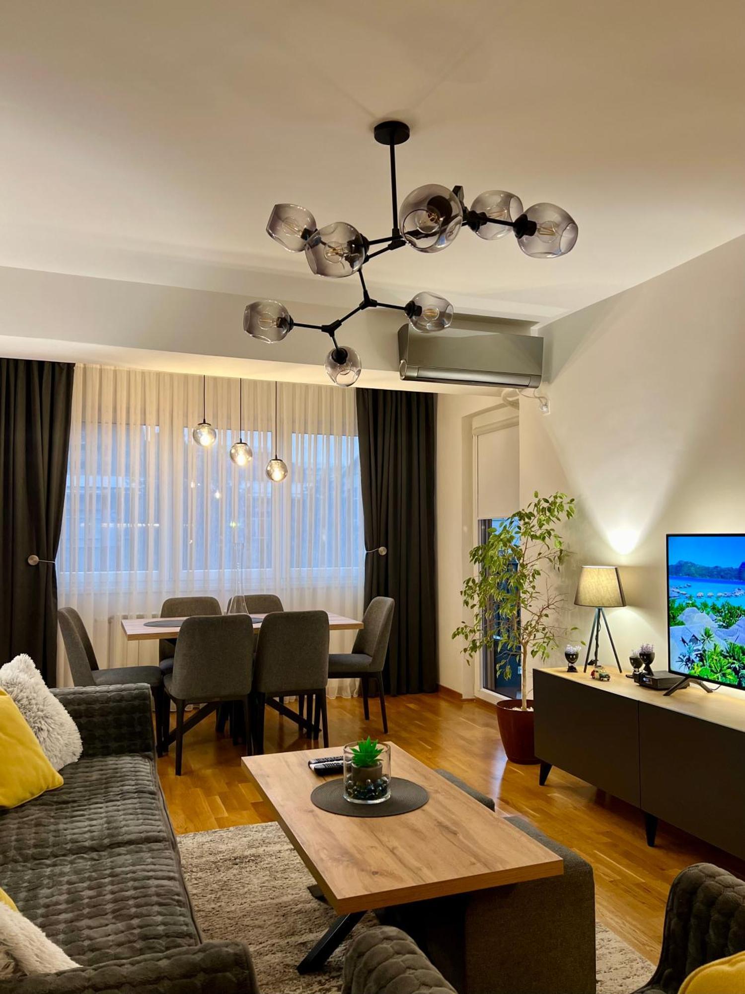 Aj Luxe Residence Σκόπια Εξωτερικό φωτογραφία
