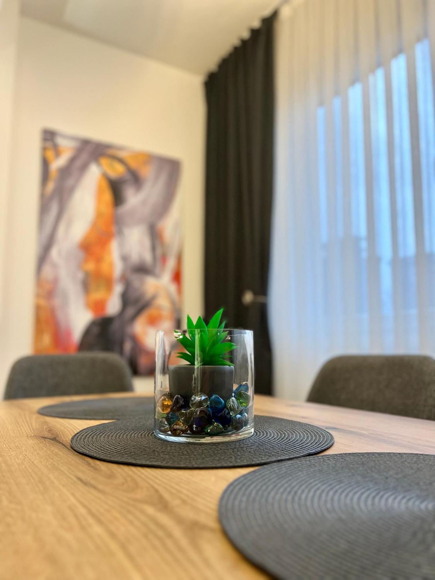 Aj Luxe Residence Σκόπια Εξωτερικό φωτογραφία