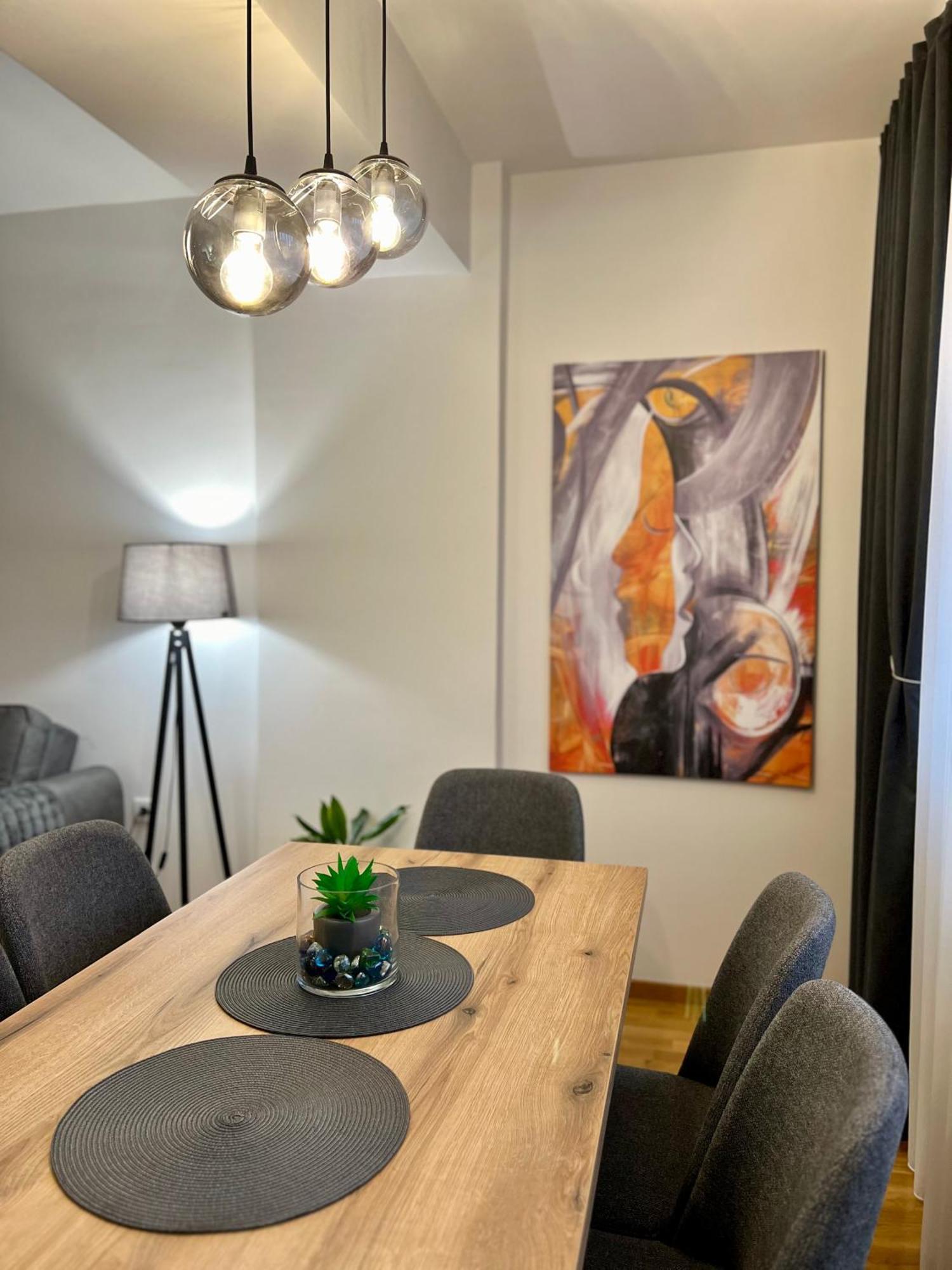 Aj Luxe Residence Σκόπια Εξωτερικό φωτογραφία