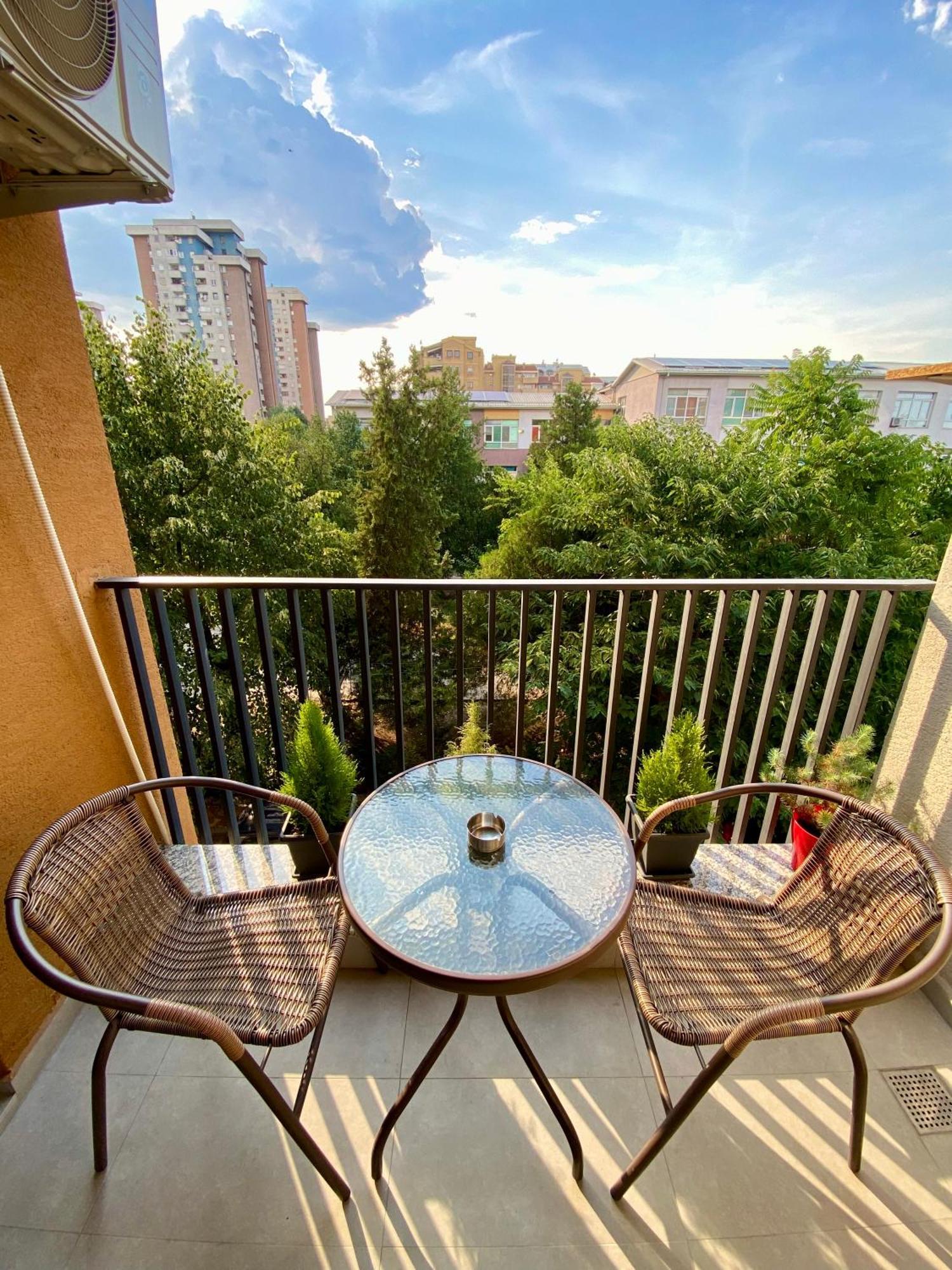 Aj Luxe Residence Σκόπια Εξωτερικό φωτογραφία
