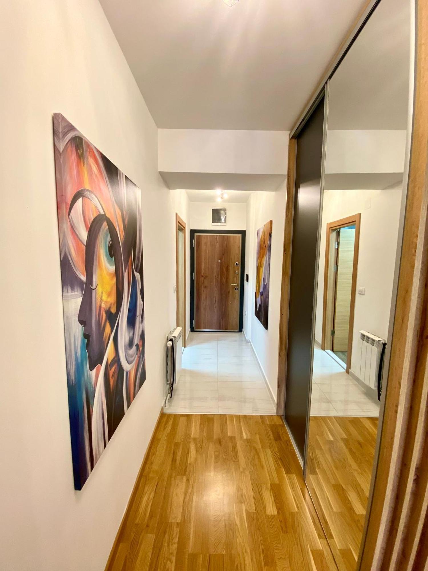 Aj Luxe Residence Σκόπια Εξωτερικό φωτογραφία